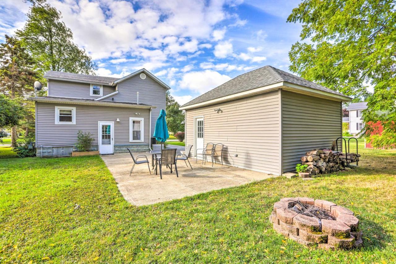 Sweetwater Hideaway - Blocks To Lake Erie! Port Clinton Exterior foto